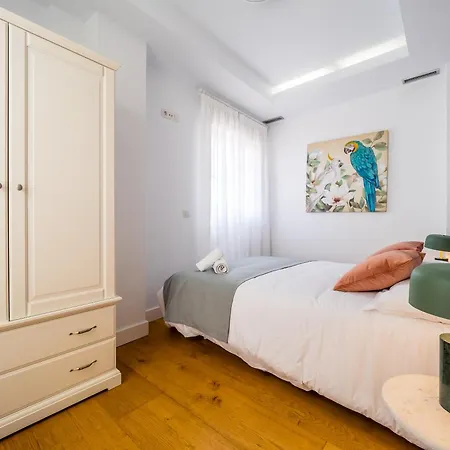 Sunny Penthouse - Premium *