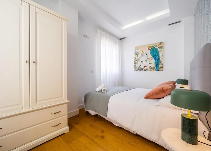 Sunny Penthouse - Premium *