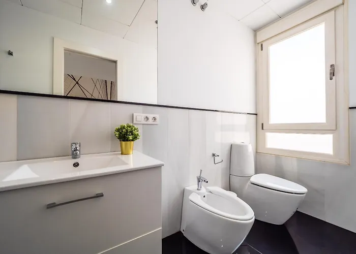 Sunny Penthouse - Premium